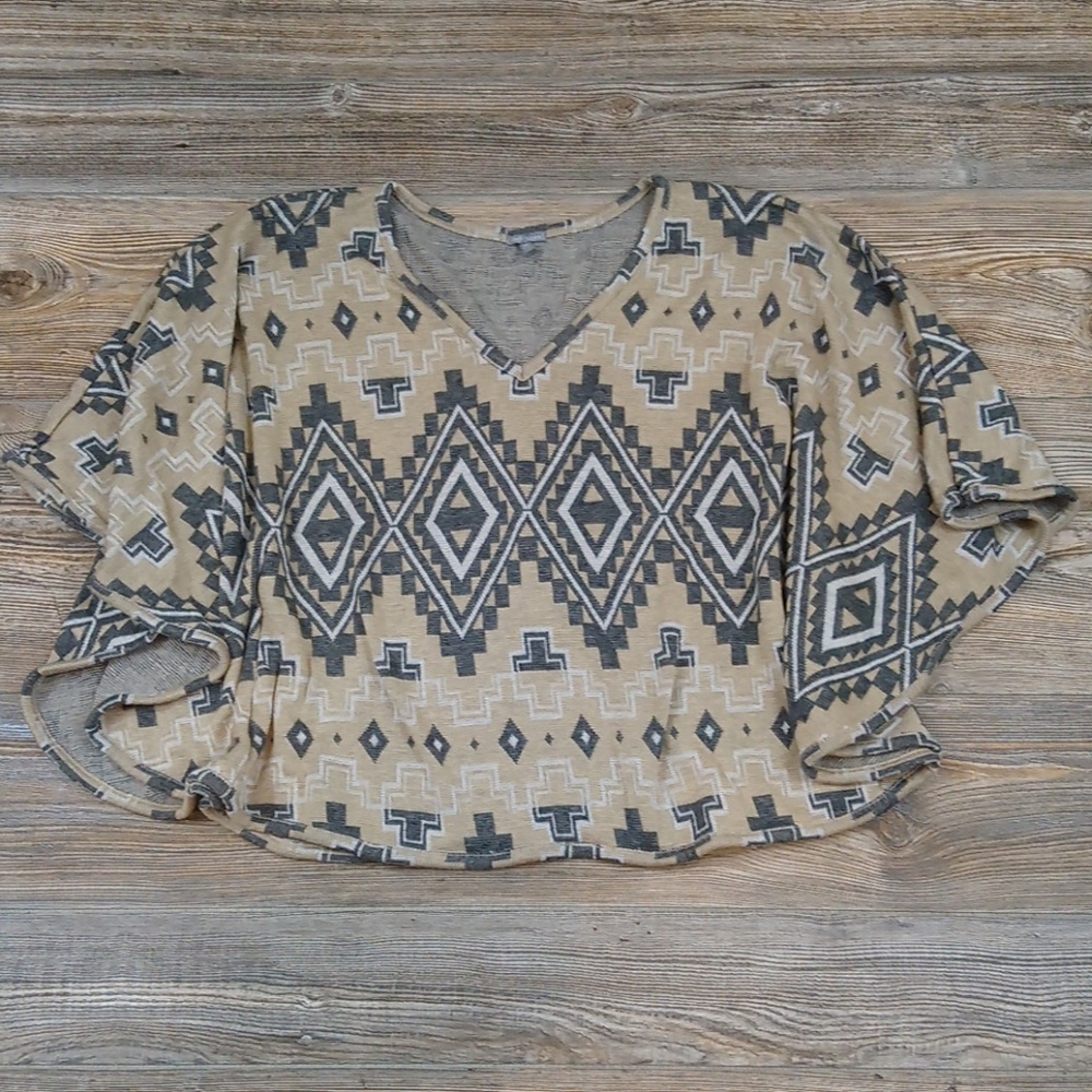 Charlotte Russe Poncho Flowy V Neck Top